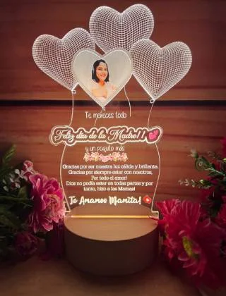 Lámpara LED Corazones y dedicatoria · Fotografía 2