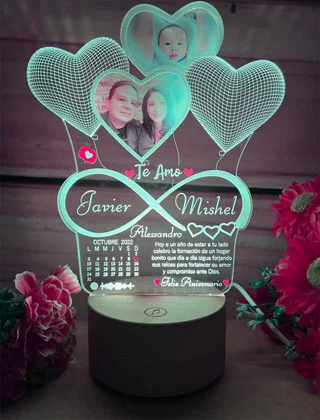 Lámpara LED Corazones de aniversario · Fotografía 2